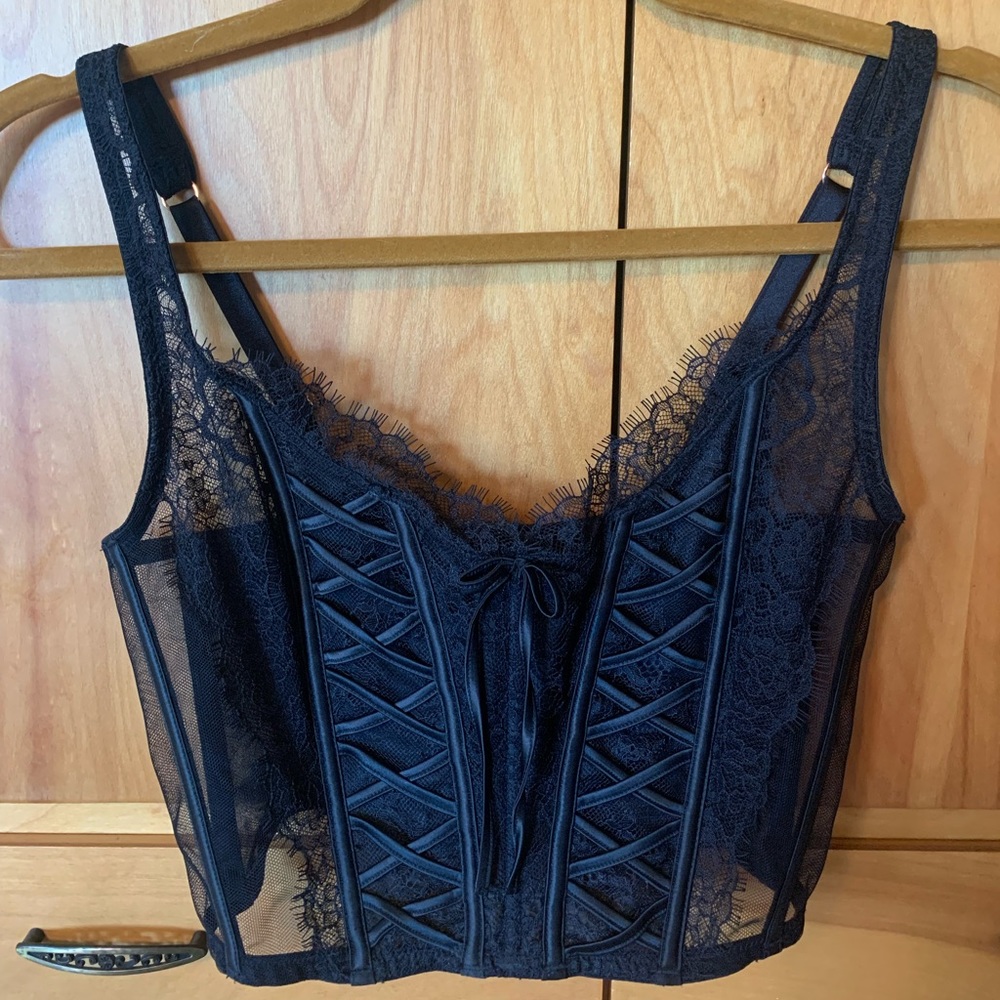 Victoria’s Secret Lace Corset Top🖤